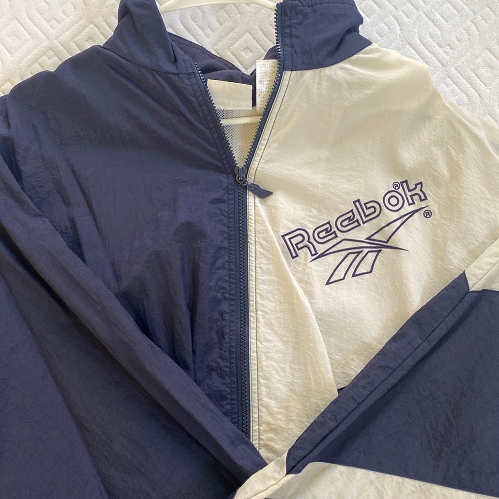Vintage reebok windbreaker